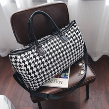 houndstooth bag travel bag duffel bag edgability top view